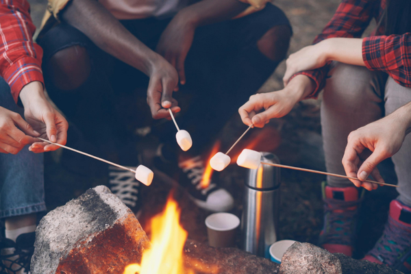 S’mores Christmas Campfire