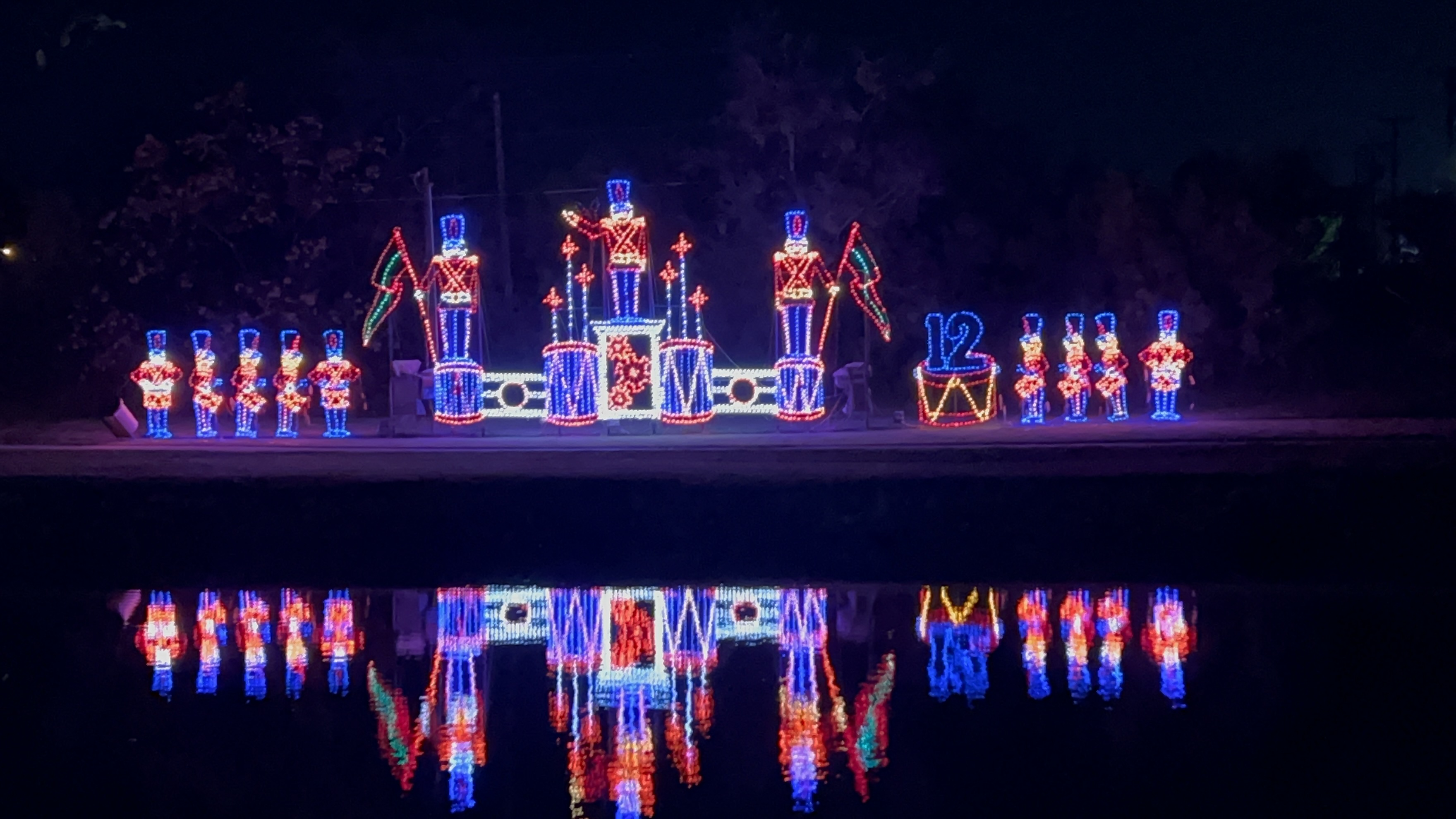 Tour of Lights lighting 2022 (1) Tour of Lights lighting 2022 (1)